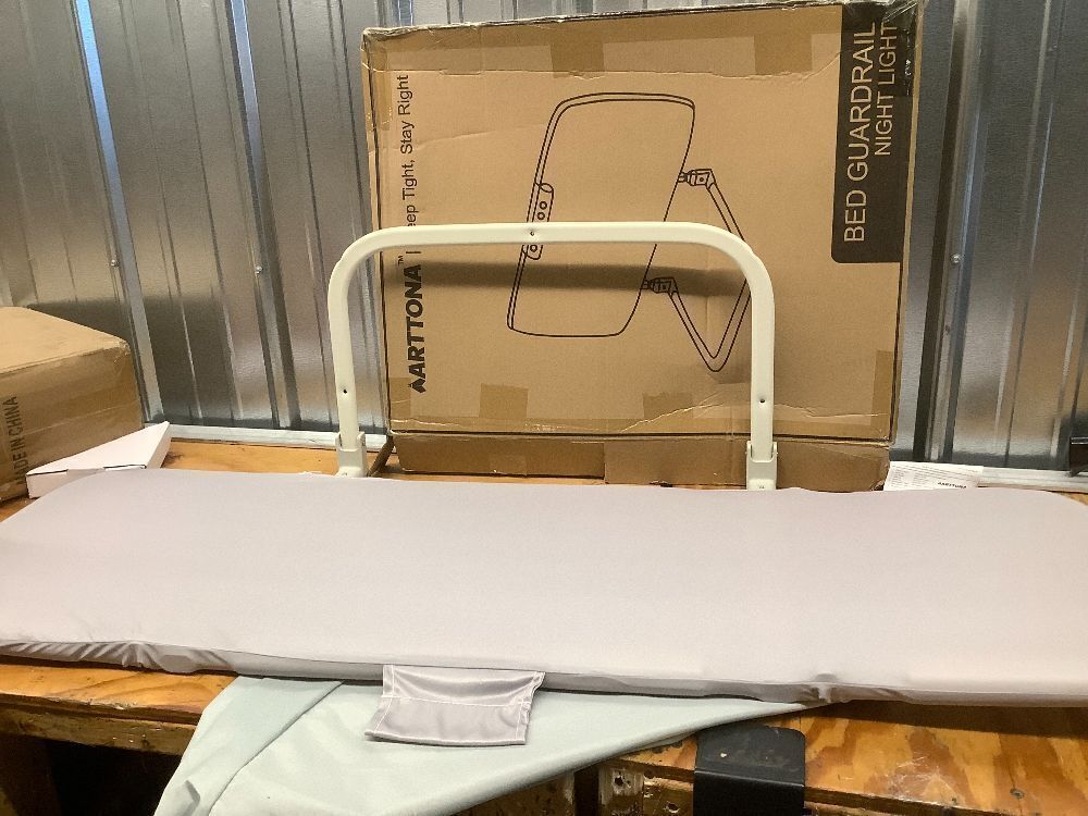 Toddler Bed Rail with Night Light - Foldable Bed Side Rails - Image 4 - Lot 6670