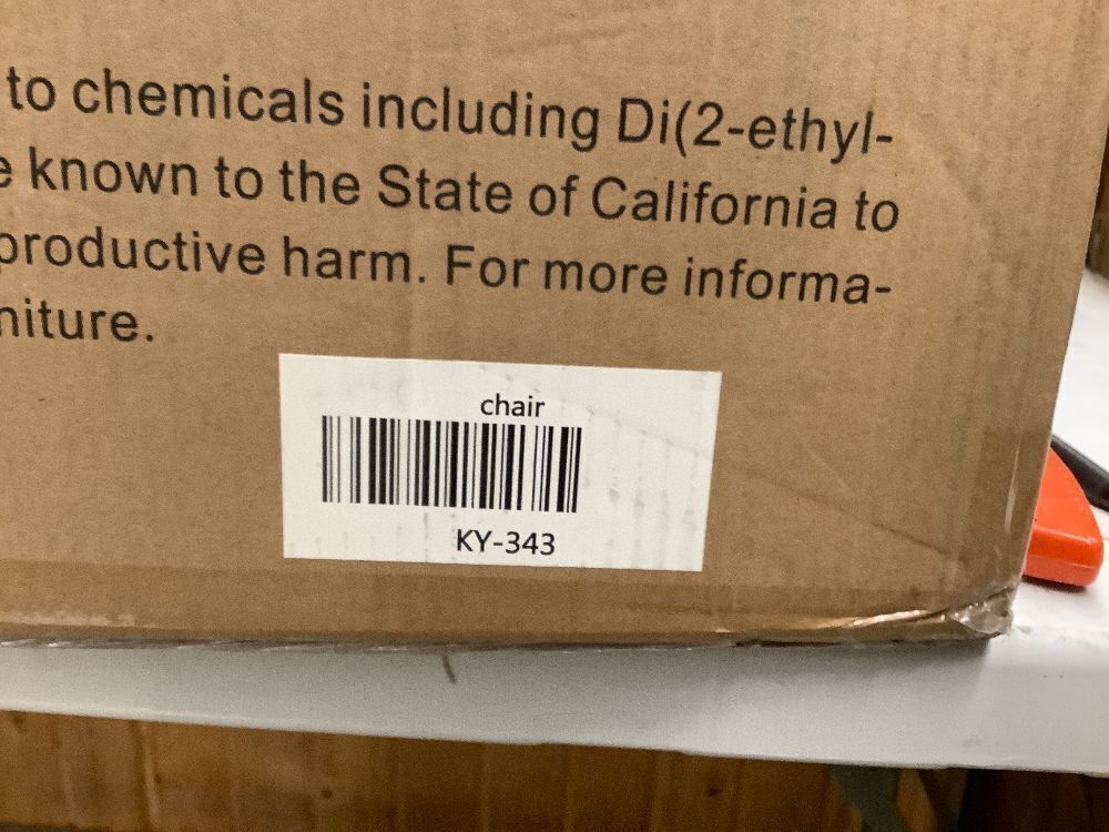 Set of 2 White Dining Chairs - Image 3 - Lot 6676