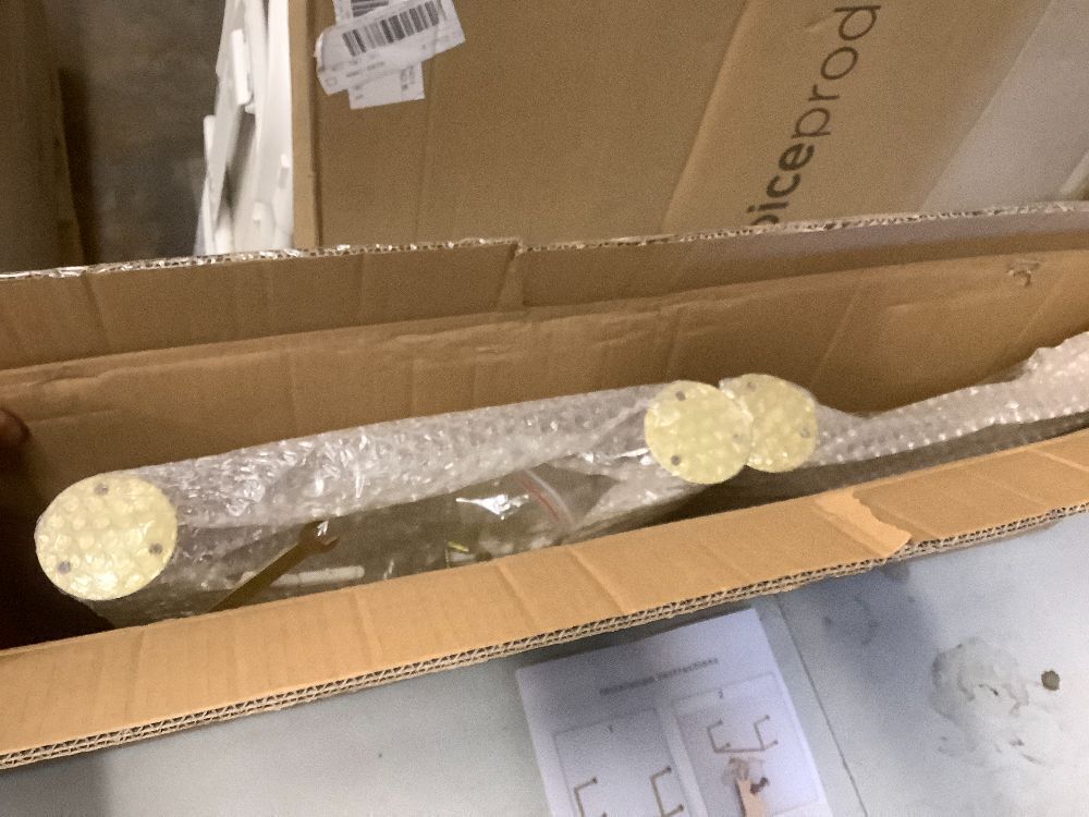 Gold Clothing Rack Wall-Mounted Clothes Rack, Modern Clothes Hanging Bar Space-Saving Vintage Retail Garment Rack Closet Retail Clothing Organizer, Multi-Purpose Heavy Duty Clothing Hanging Rod - Image 2 - Lot 2203