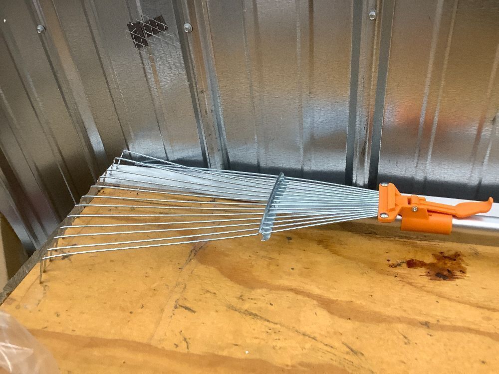 5-30 Telescoping Roof Rake 36 ft Reach // Collapsible Roof Rake for Leaves and Pine with Extension Pole // Roof Cleaning Tool for Gardening and Lawns // High Reach Adjustable Metal Leaf Raker - Image 3 - Lot 6690