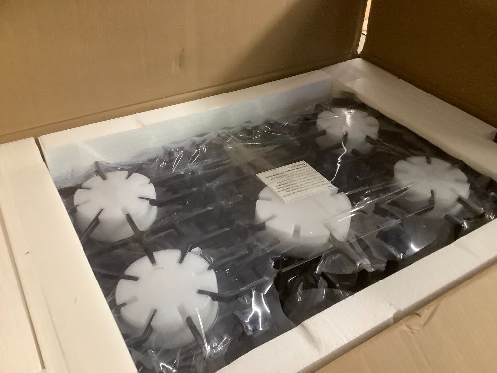 30 Inch Gas Cooktop, Built-in Stainless Steel Gas Stovetop 5 High Efficiency Burners Gas Stove LPG/NG Convertible Gas Hob (Black) - Image 2 - Lot 7784