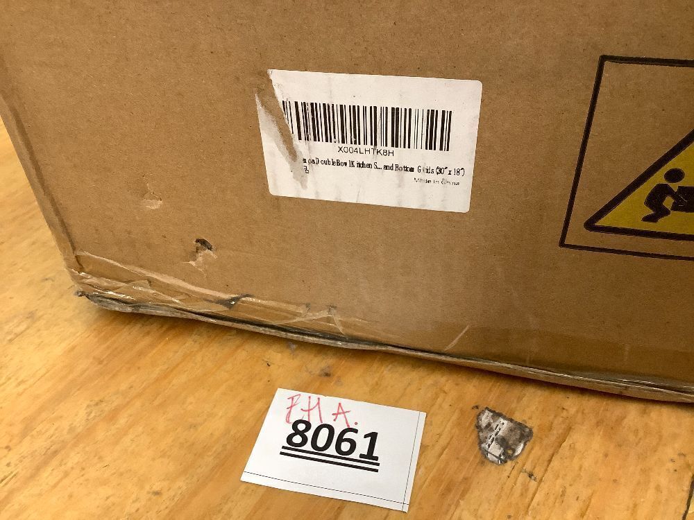 30 Inch Double Bowl Kitchen Sink Undermount,16-GaugeT304 Stainless Steel Kitchen Sink,50/50 Undermount Double Sinks with Accessories,Deep Sinks with Brushed Finish - Image 4 - Lot 8061