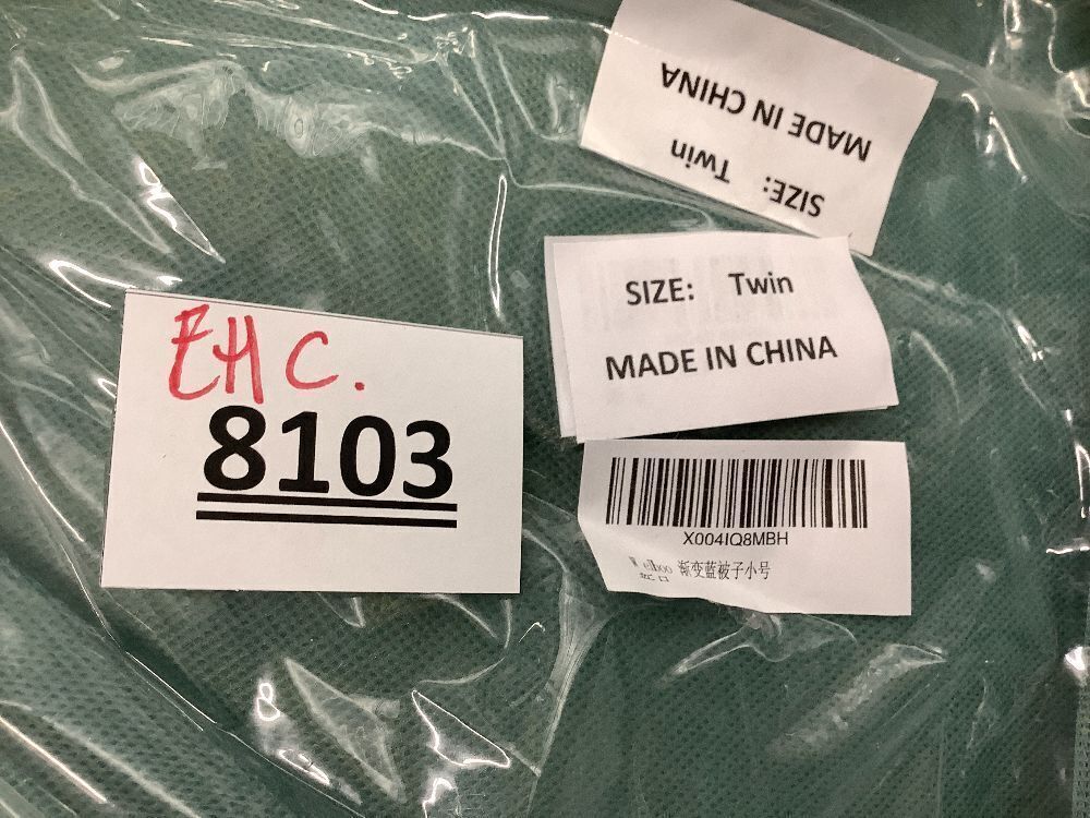 Wellboo Blue White Gradient Comforter Sets Twin Solid Ocean Sea Blue Bedding Comforters Cotton Modern Plain White and Sky Blue Gradient Soft Quilts Farmhouse Abstract Art Watercolor Comforters Warm - Image 4 - Lot 8103