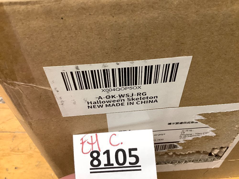 Halloween Skeleton 5.4FT Life Size Human Adult Skeletons with Skeleton Dog Halloween Decorations for Indoor Outdoor Garden Lawn,Haunted House Props, Spooky Scene Party Decor - Image 4 - Lot 8105