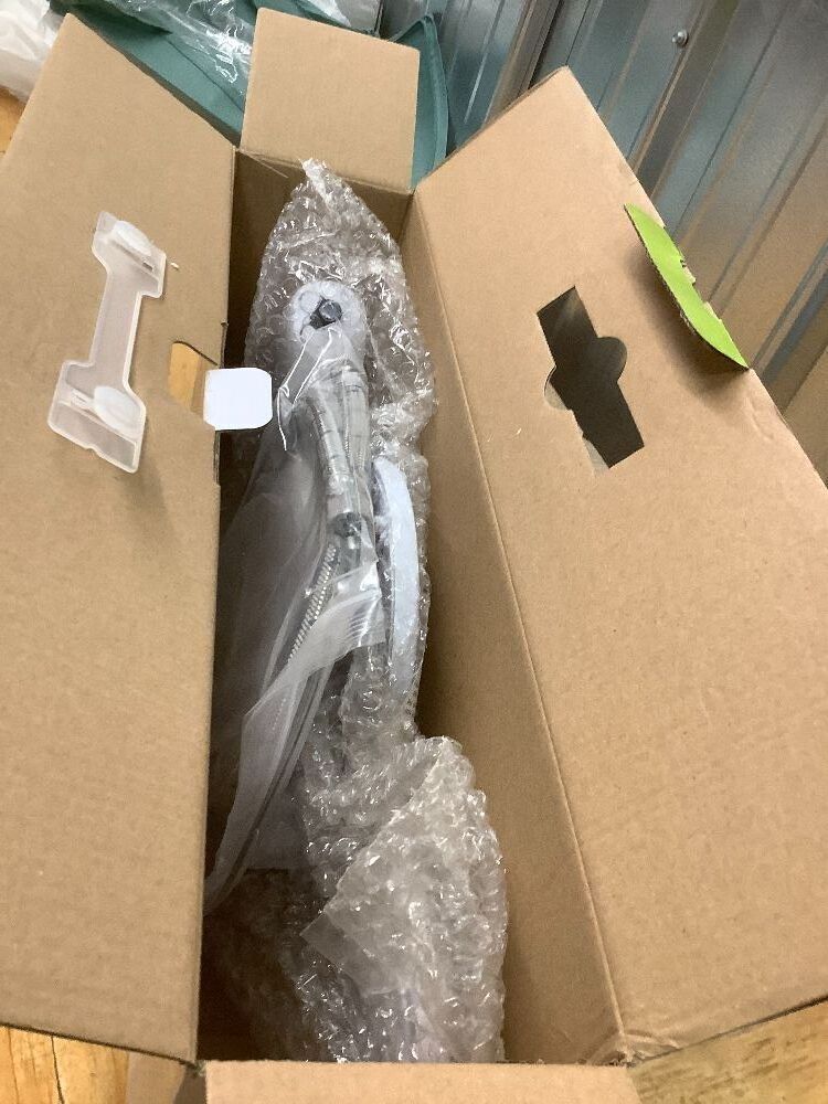 Brondell Bidet Left Hand Bidet Attachment SouthSpa Dual Nozzle - control panel on left side - Dual Positionable Nozzles for front and rear wash, LH-12 - Image 2 - Lot 8108