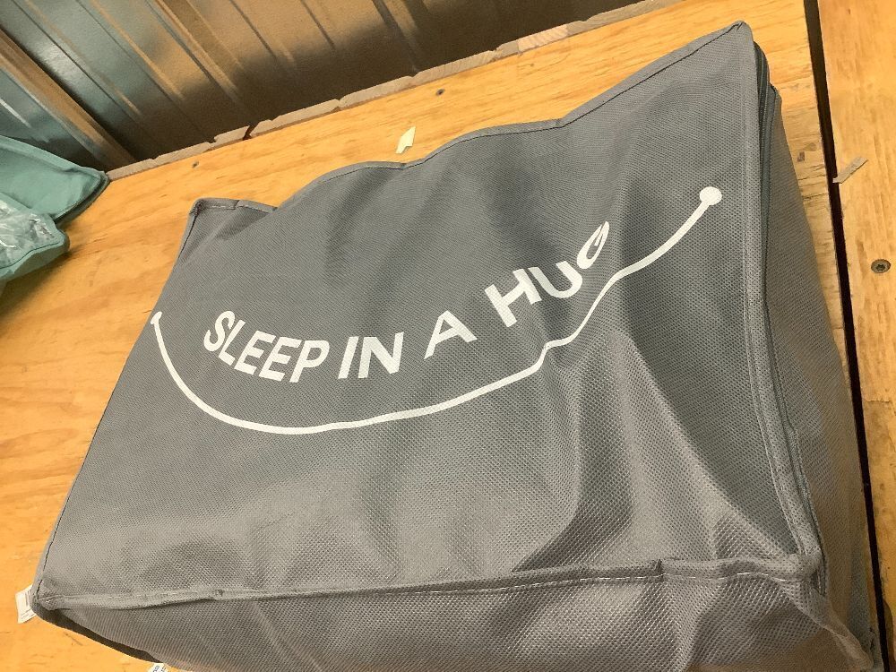 Sivio Weighted Blanket for Adults (15 lbs, 48" x 72") Soft Minky Heavy Blanket for Sleeping Perfect for 140-160 lbs, Twin Size Breathable Weighted Throw Blanket, Machine Washable, Grey - Image 3 - Lot 8109