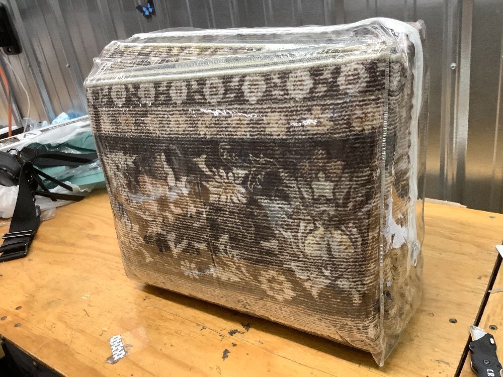 HUGEAR 8x10 Machine Washable Rugs Brown Hallway Large Area Rug Indoor Accent Rug Floral Low Pile Carpet Soft Throw Aesthetic Rug Bedroom Living Room Office Dining Room Kitchen Laundry Room - Image 2 - Lot 8111