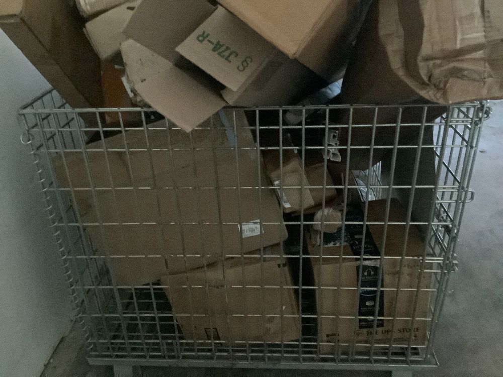 Amazon Mystery Bin - Image 3 - Lot 8213