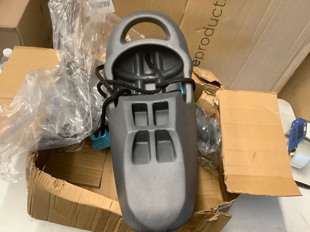 KEMIMOTO Pontoon Fenders, Boat Fenders Boat Bumpers for Docking with Locking Grooves for Pontoon, Quick-Release Clips for Easy Docking, Compatible with Large Boats 14-28ft, Pontoon Boat Accessories - Image 3 - Lot 9553