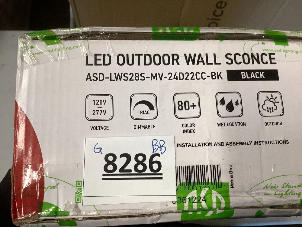 LED Outdoor Wall Sconce 24" 22W 120-277V CCT Selectable 3000/4000/5000K Dimmable Clear Seeded Glass, Black ETL - Image 5 - Lot 145