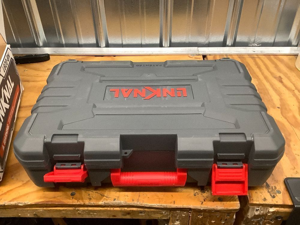 Electric Nail Gun, LINKNAL Cordless Brad Nailer Battery Powered,18 Gauge, 2×20V MAX Li-ion Batteries, Charger - Image 4 - Lot 8274