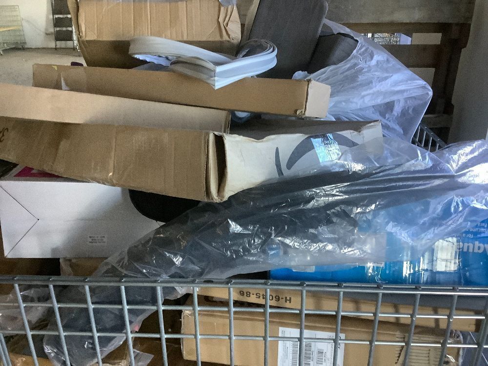 Amazon Mystery Bin - Image 1 - Lot 8697