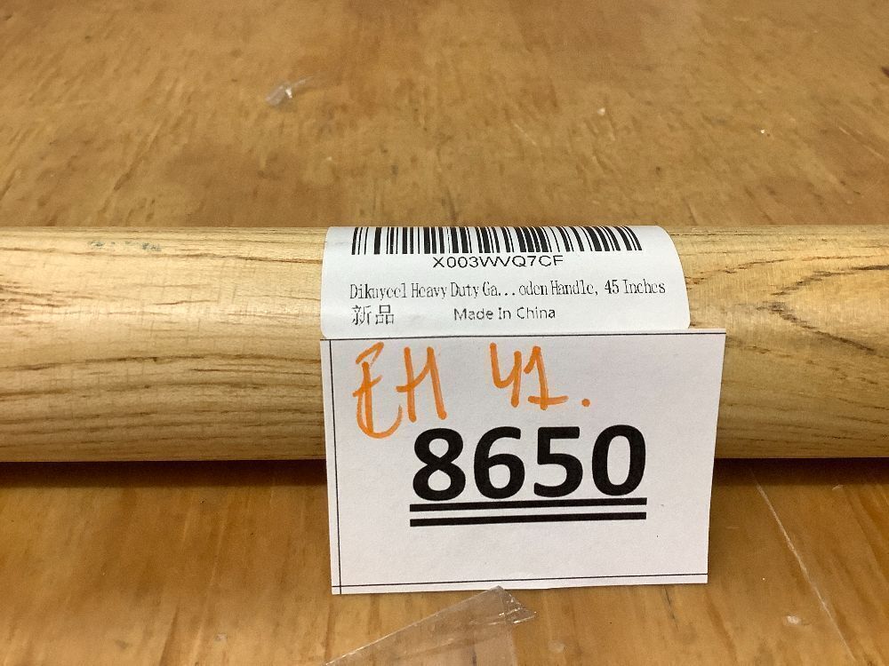 Heavy Duty Garden Fork for Digging, 4 Tines Pitch Fork for Gardening Compost, Garden Pitch Fork with Wooden Handle, 45 Inches - Image 4 - Lot 8650