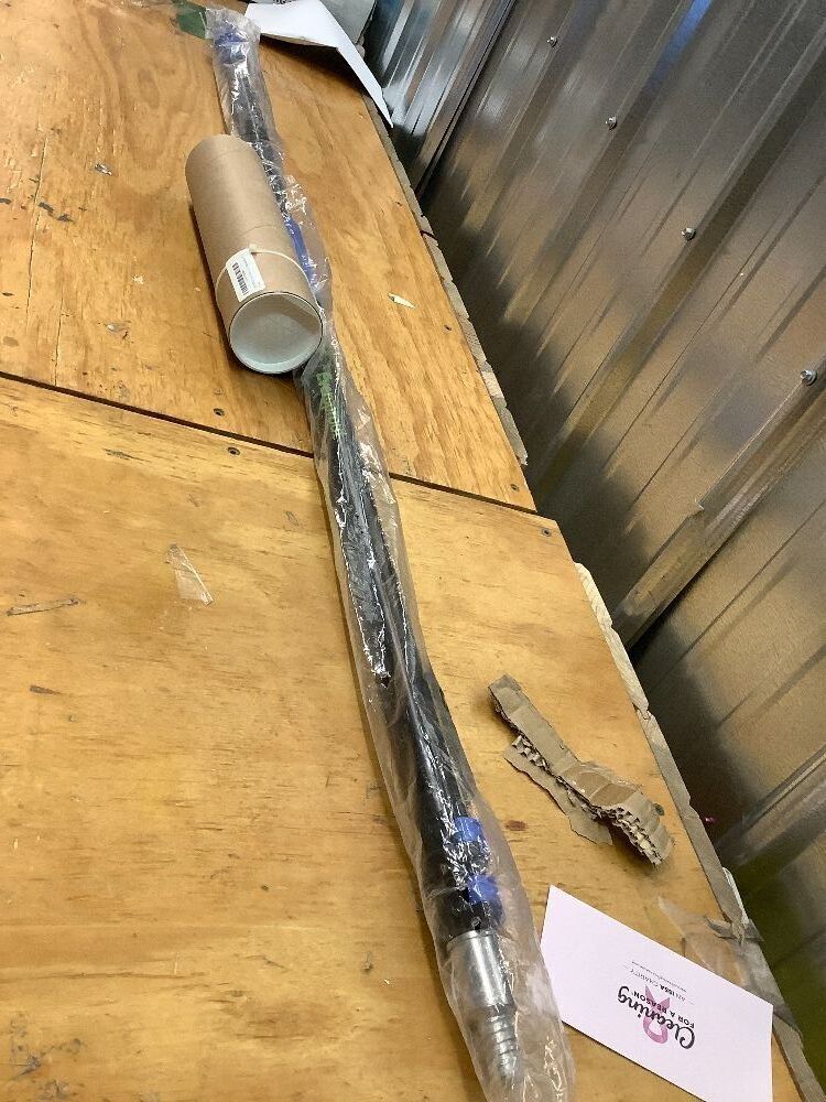 EVERSPROUT Pro Pole, 5-to-12 Foot Heavy Duty Extension Pole (3-Stage), Lightweight Anodized Aluminum, Telescoping Pole - Fits Standard ACME Threaded Adaptor for Cleaning, Squeegee, Bulb Change & More - Image 2 - Lot 8659