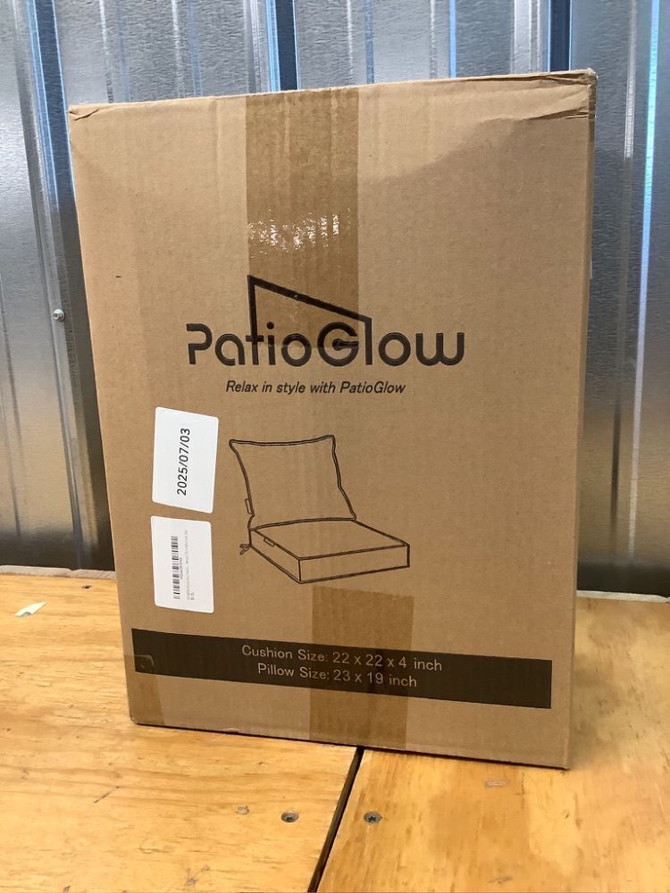 Outdoor Seat Cushion Set 24 x 24 x 4 Inch, Waterproof - Image 3 - Lot 8512