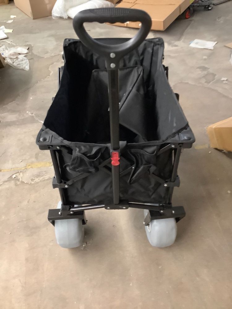 Hikenture Beach Wagon with Balloon Wheels - Image 3 - Lot 8518