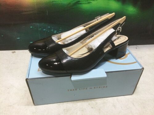 LifeStride Women's Everdeen Cap Toe Slingback Heels, 9.5 W - Lot 513