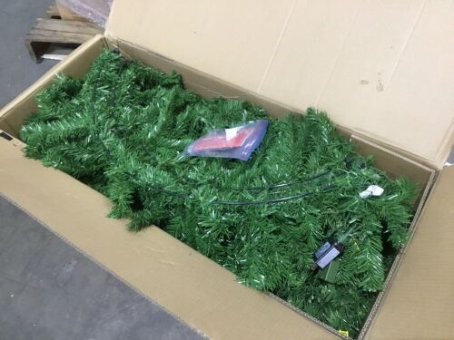 Pre-Lit Artificial Fir Christmas Wreath w/ LED Lights, Plug-In, PVC Tips, 60"  - Lot 790