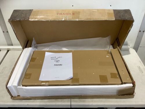Homfa White Wall Cabinet - Lot 831