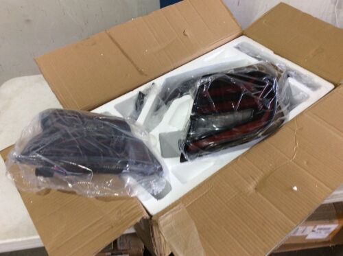 LED Taillights Assembly For Honda Accord  2018-2019 Dark/Red  - Lot 1014