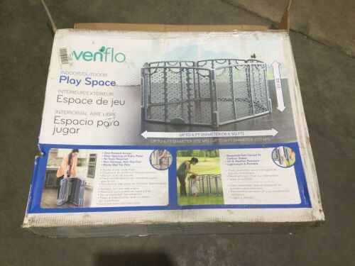 Evenflo Versatile Play Space  - Lot 1017