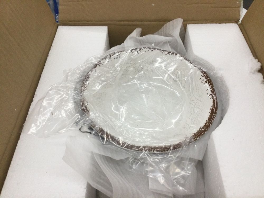 LEHAHA Vintage White Melamine Dinnerware Set, 12 Piece - Image 3 - Lot 445