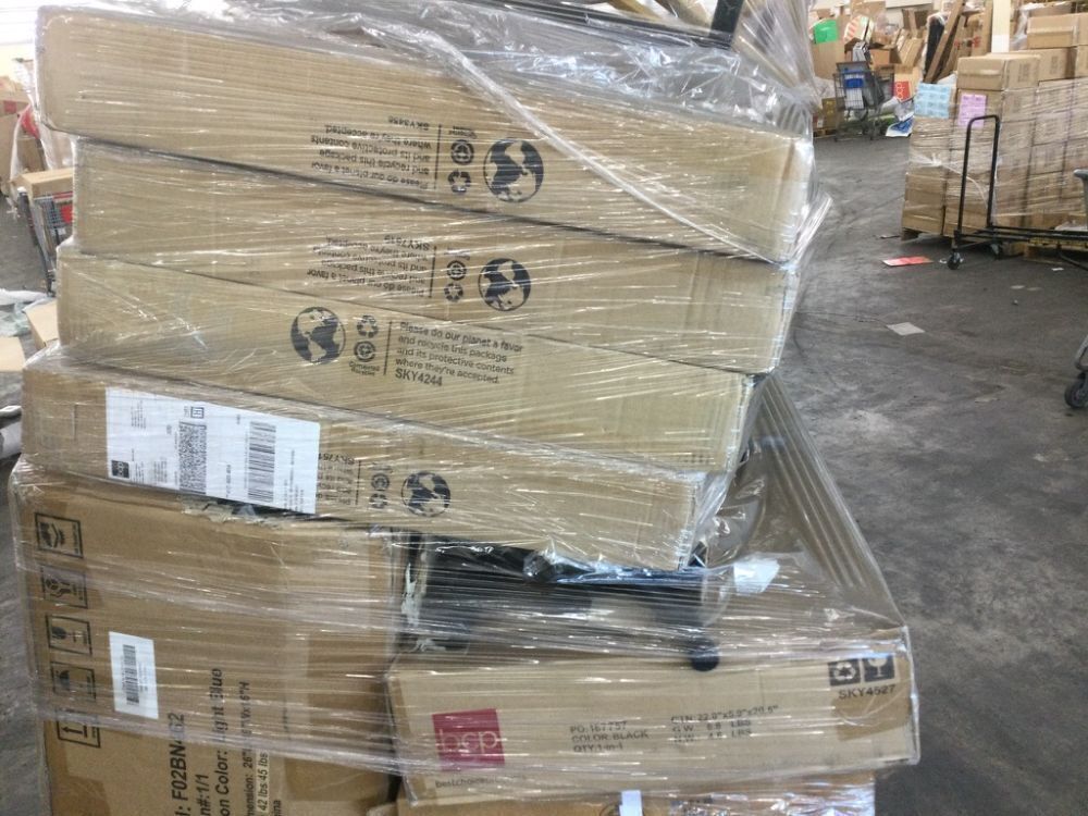 Salvage Pallet. Items Will Be Damaged and Incomplete. - Image 5 - Lot 151