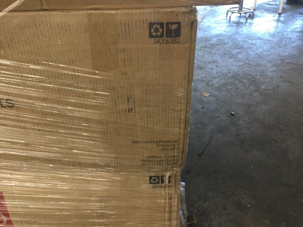 Pallet of Return Christmas Items - Uninspected - Image 5 - Lot 153
