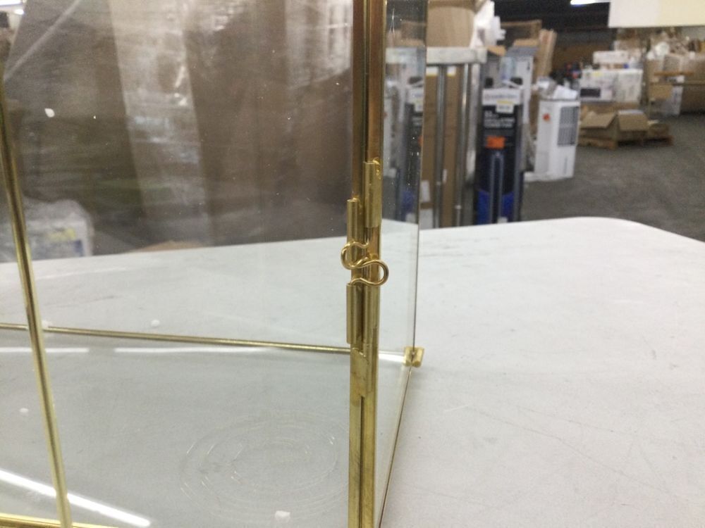 Glass Wedding Card Box - Image 4 - Lot 518