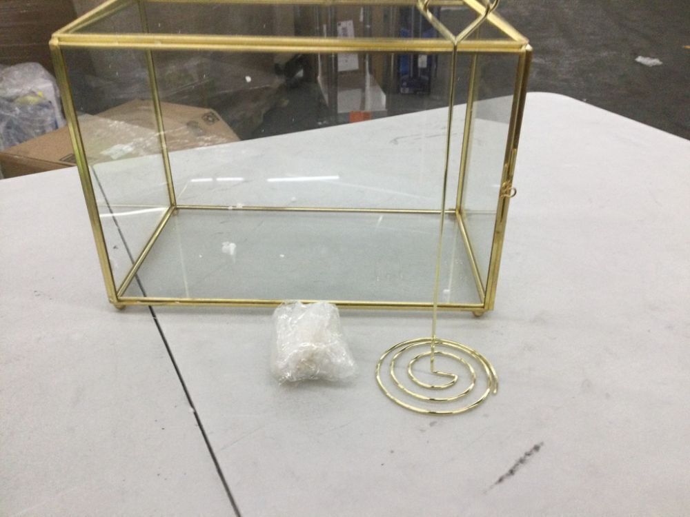Glass Wedding Card Box - Image 5 - Lot 518