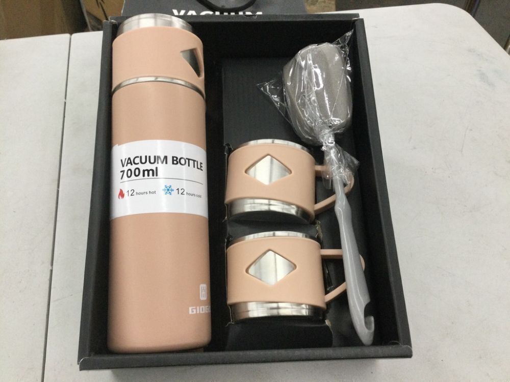 Vacuum Insulated Flask Set with 2 Cups - Image 3 - Lot 555
