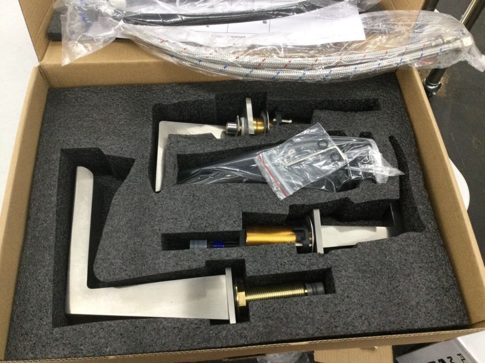 Heouty Bathroom Faucet - Image 1 - Lot 755