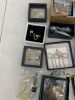 Lot of Jewelry & Accessories - Thumbnail 7