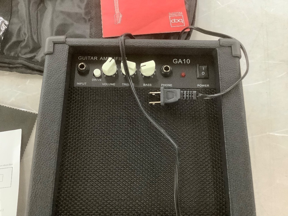 Beginner Electric Guitar Kit w/ Case, 10W Amp, Tremolo Bar - 39in - Image 5 - Lot 192