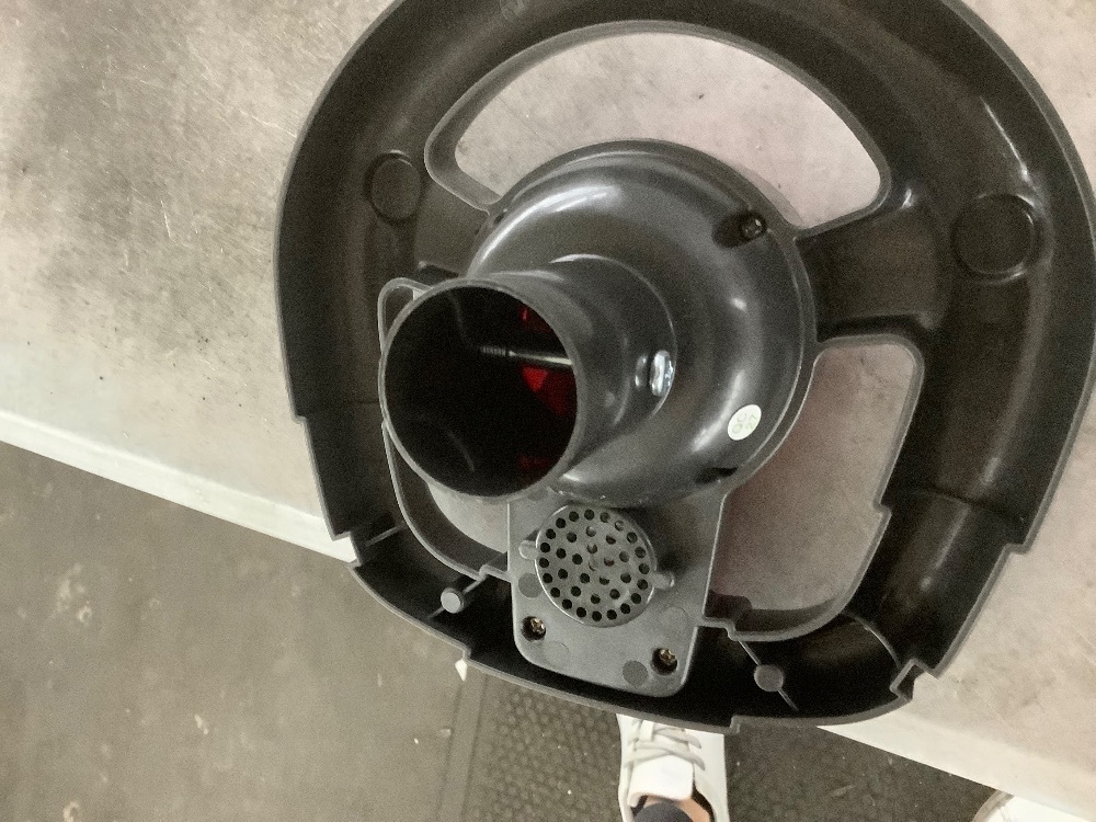 3-in-1 Kids Push Car w/ Handle and Horn - Image 8 - Lot 193