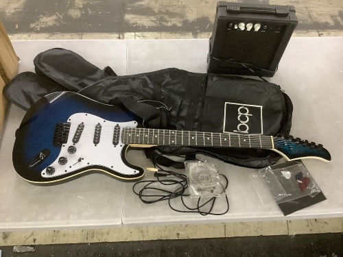 Beginner Electric Guitar Kit w/ Case, 10W Amp, Tremolo Bar - 39in - Lot 488