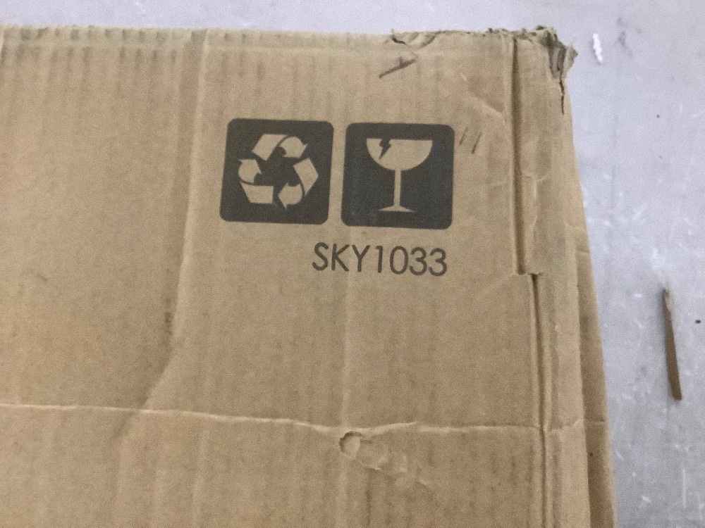 Beginner Electric Guitar Kit w/ Case, 10W Amp, Tremolo Bar - 39in - Image 6 - Lot 488