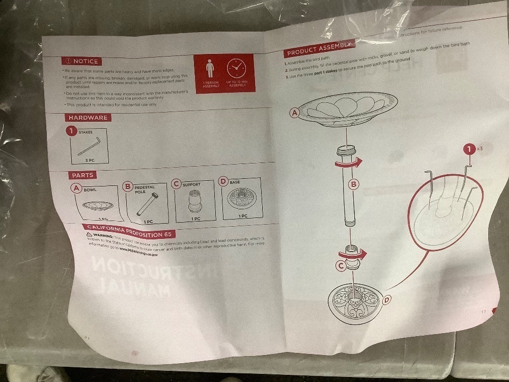 Vintage Outdoor Garden Bird Bath w/ Fleur-de-Lis Accents - Image 6 - Lot 492