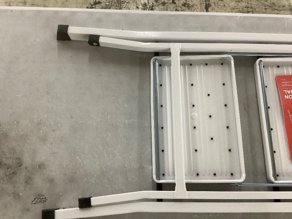 Folding Steel 4-Step Ladder w/ Hand Rail, Wide Steps, 330lbs Capacity - Image 4 - Lot 290