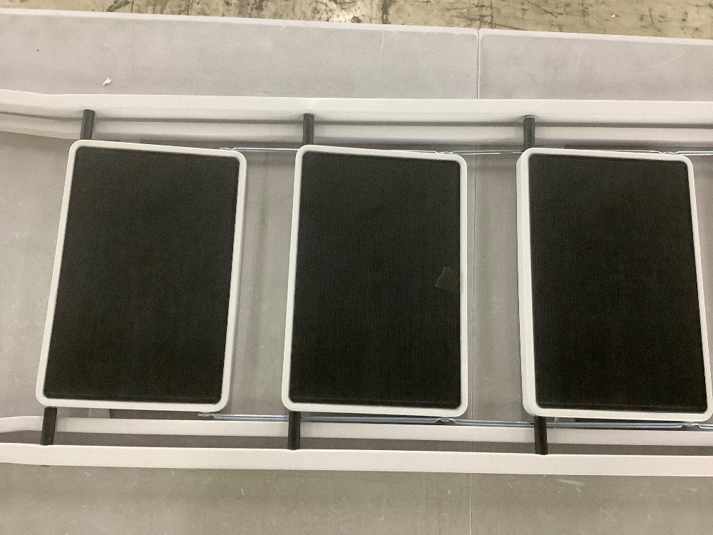 Folding Steel 4-Step Ladder w/ Hand Rail, Wide Steps, 330lbs Capacity - Image 6 - Lot 290