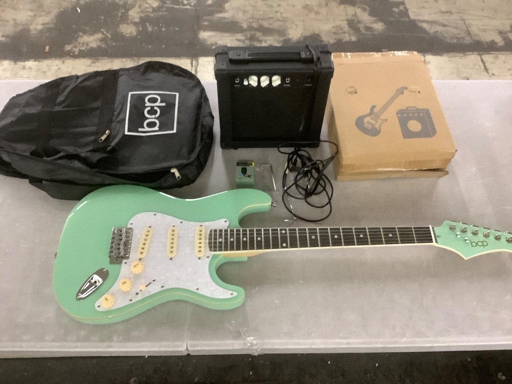 Beginner Electric Guitar Kit w/ Case, 10W Amp, Tremolo Bar - 39in - Image 2 - Lot 295