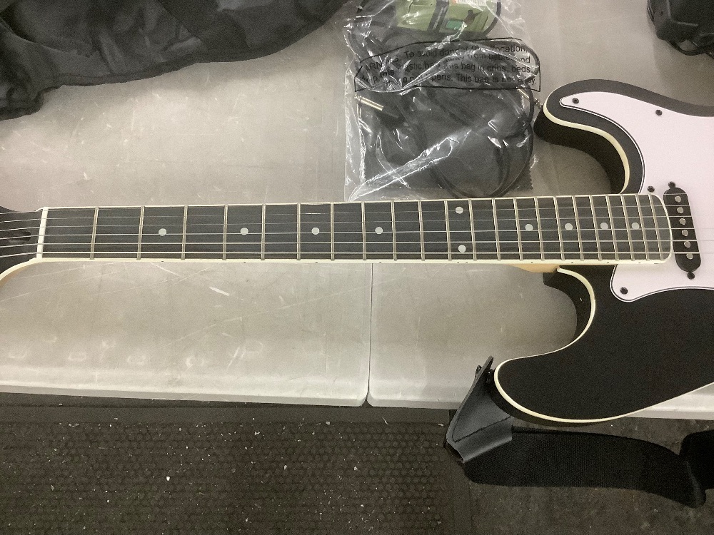 Beginner Electric Guitar Kit w/ Case, 10W Amp, Tremolo Bar - 39in - Image 3 - Lot 692