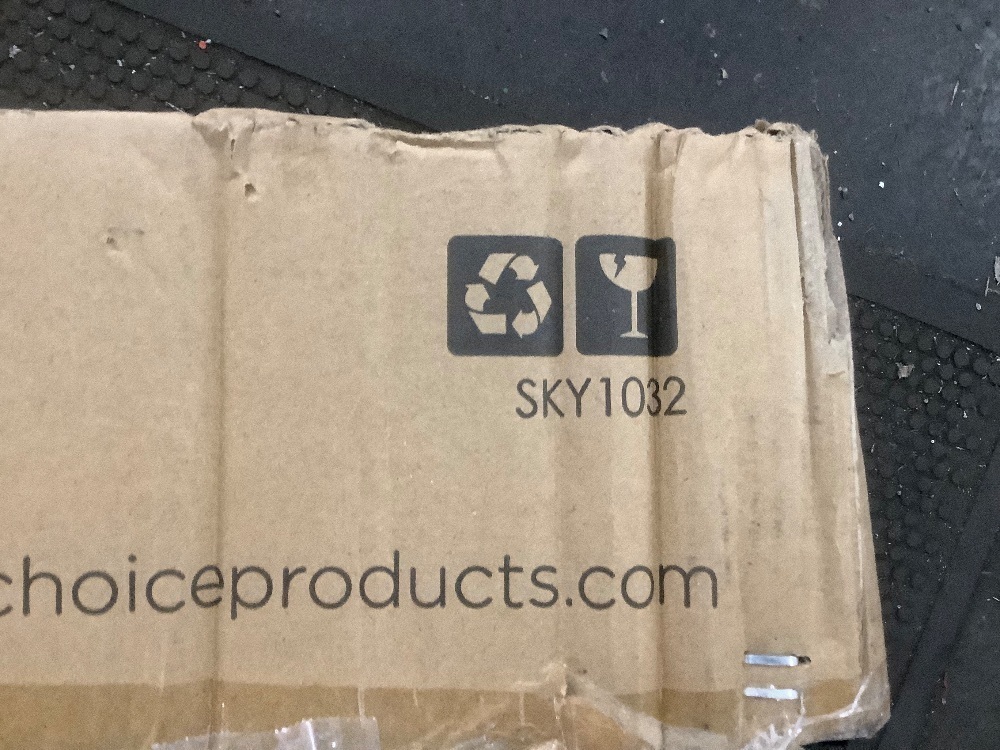 Beginner Electric Guitar Kit w/ Case, 10W Amp, Tremolo Bar - 39in - Image 8 - Lot 692