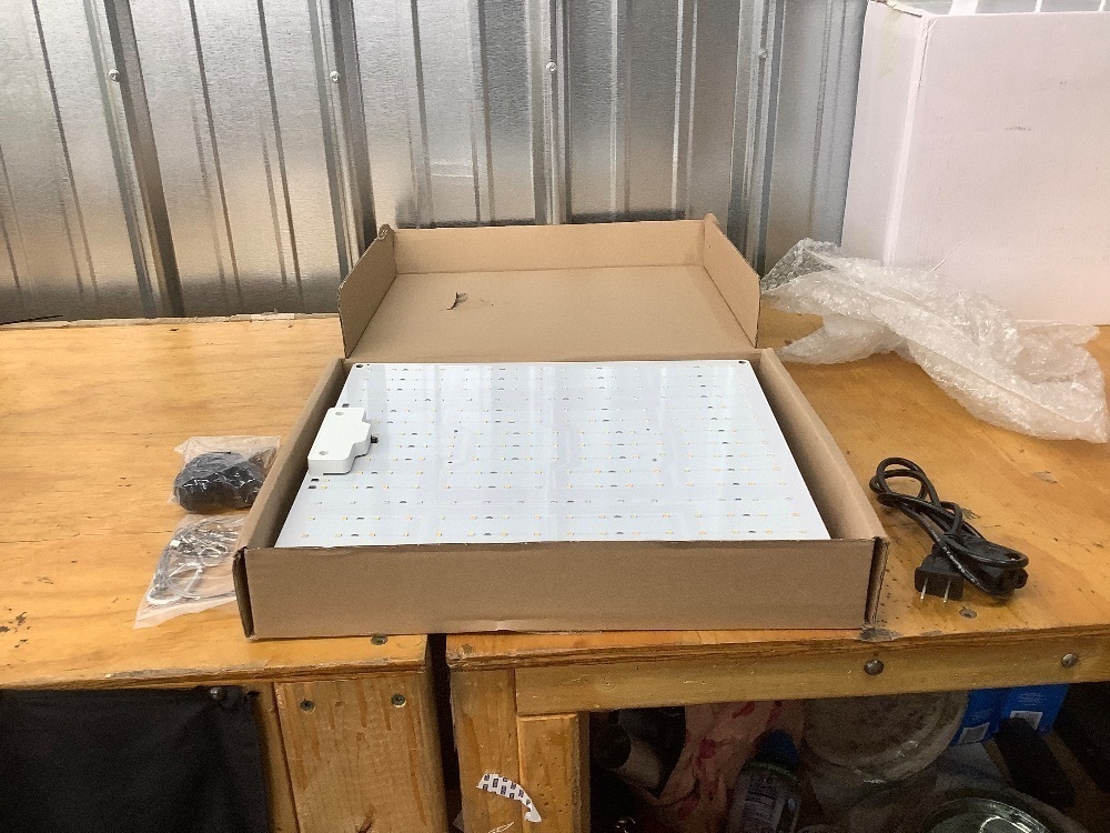 Pretend Play Kitchen Wooden Toy Set for Kids with 11 Accessories - Image 7 - Lot 495