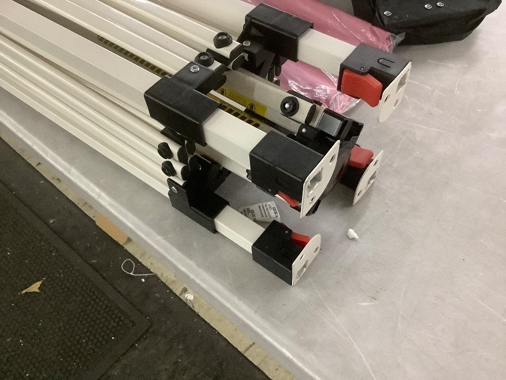 One-Person Setup Instant Pop Up Canopy w/ Case, 4 Weight Bags - 10x10ft - Image 3 - Lot 487