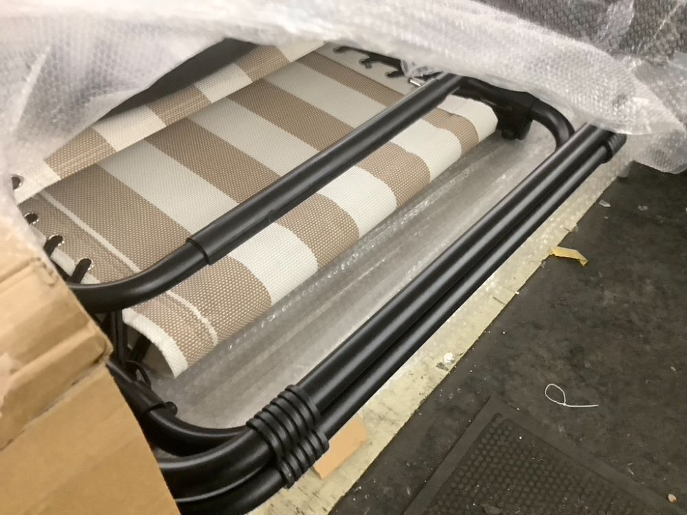 Set of 2 Adjustable Zero Gravity Patio Chair Recliners w/ Cup Holders - Image 7 - Lot 491