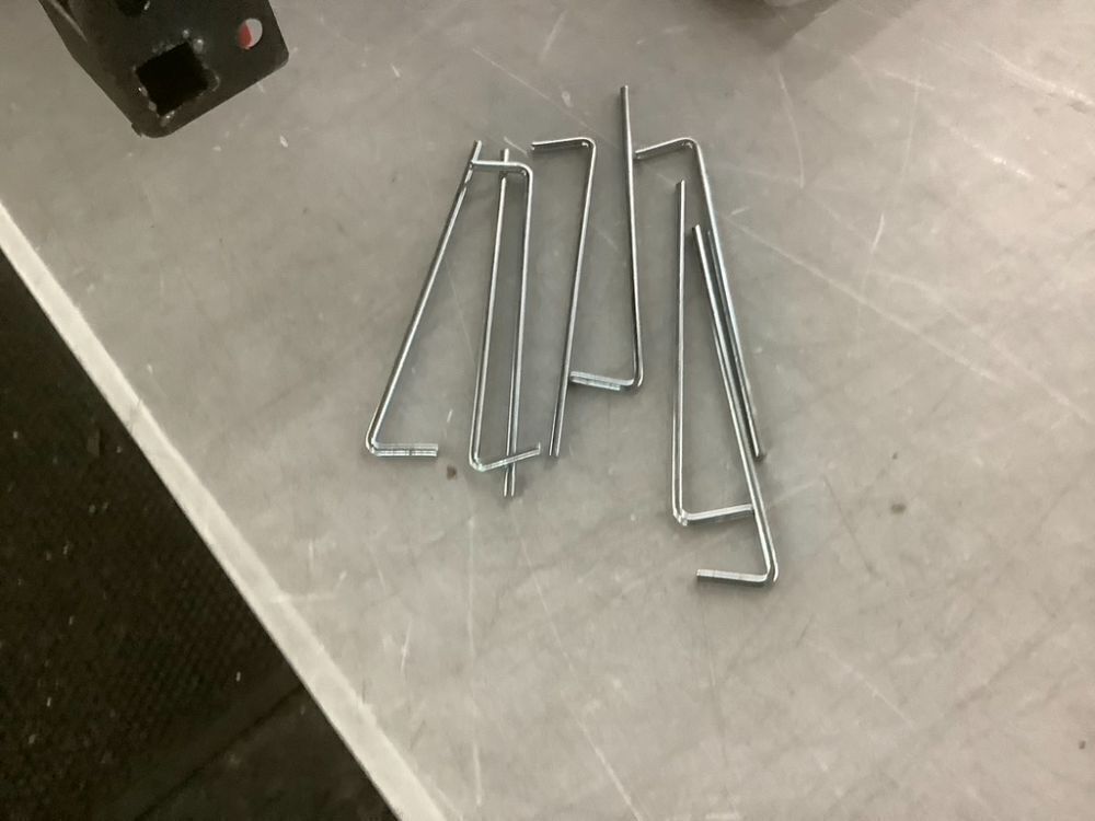 One-Person Setup Instant Pop Up Canopy w/ Case, 4 Weight Bags - 10x10ft - Image 4 - Lot 583