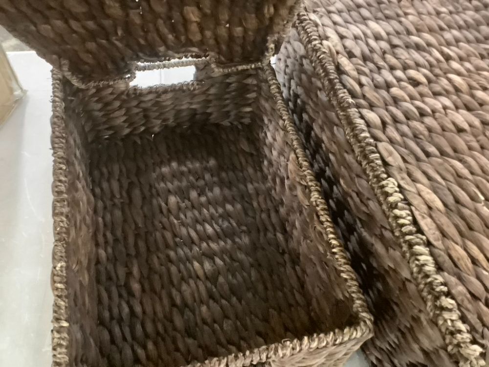 Set of 2 Large Hyacinth Storage Baskets w/ Handles, Lid - Image 4 - Lot 500