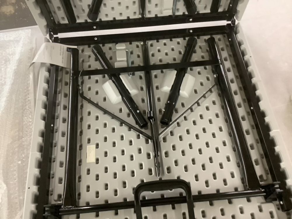 Portable Folding Plastic Dining Table w/ Handle, Lock - 4ft - Image 4 - Lot 595