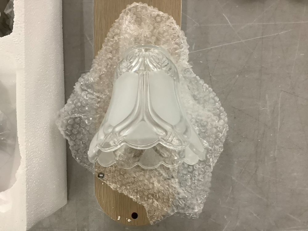 TWLITE 42" Indoor Ceiling Fan with Pull-Chain and Three LED Light Bulbs Base - Image 7 - Lot 681